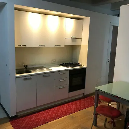 Monolocale Piazza Universita Apartment